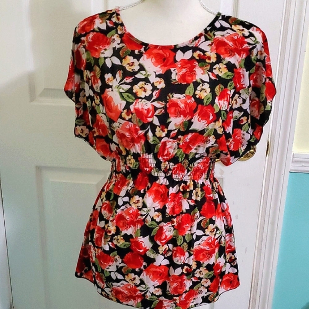 Red & Black Floral Retro Y2K Dolman Sleeves Smocking Waist Jersey Top M